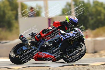 media/Apr-09-2023-SoCal Trackdays (Sun) [[333f347954]]/Turn 7 (1135am)/